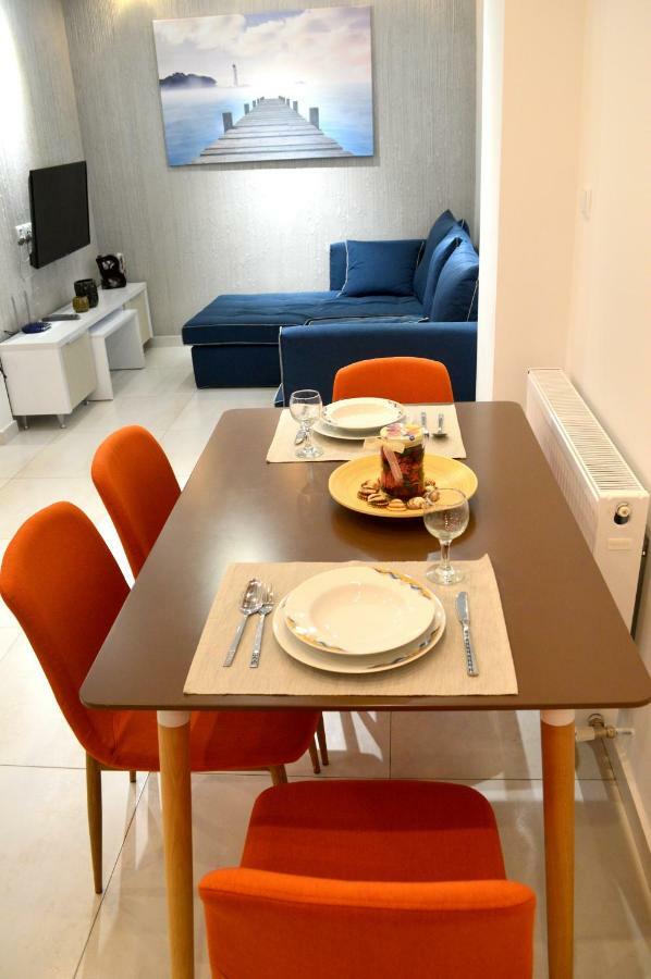 Euphoria Luxurious Apartment